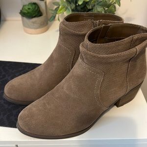 Market & Spruce Bootie